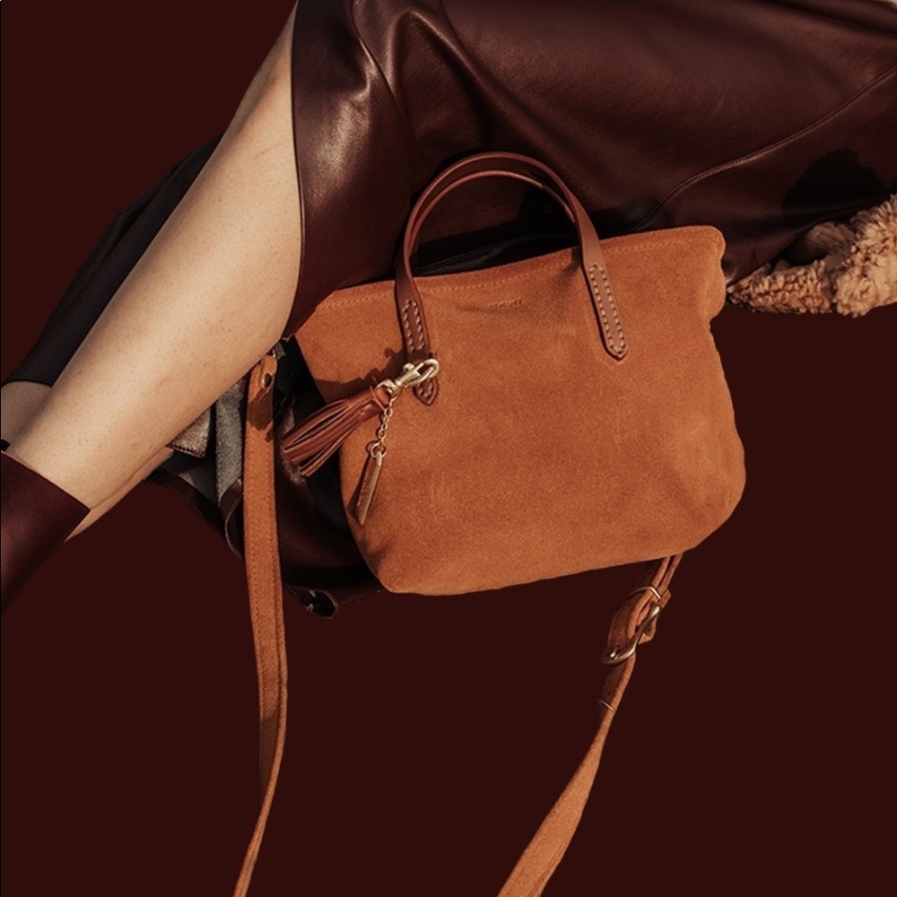 FOUNT The Bellfield Crossbody Purse in Honey Suede